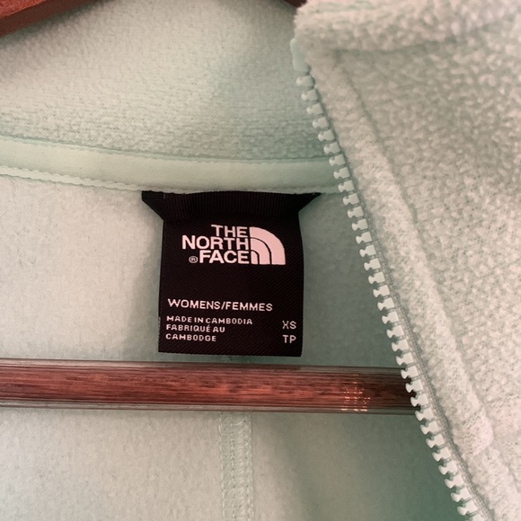 North Face Cropped Fleece - Picture 2 of 8